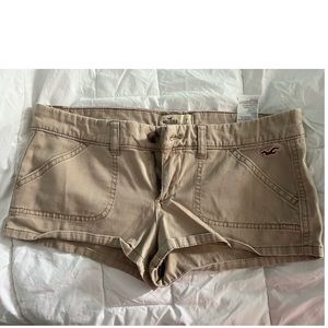 Hollister Khaki Shorts
